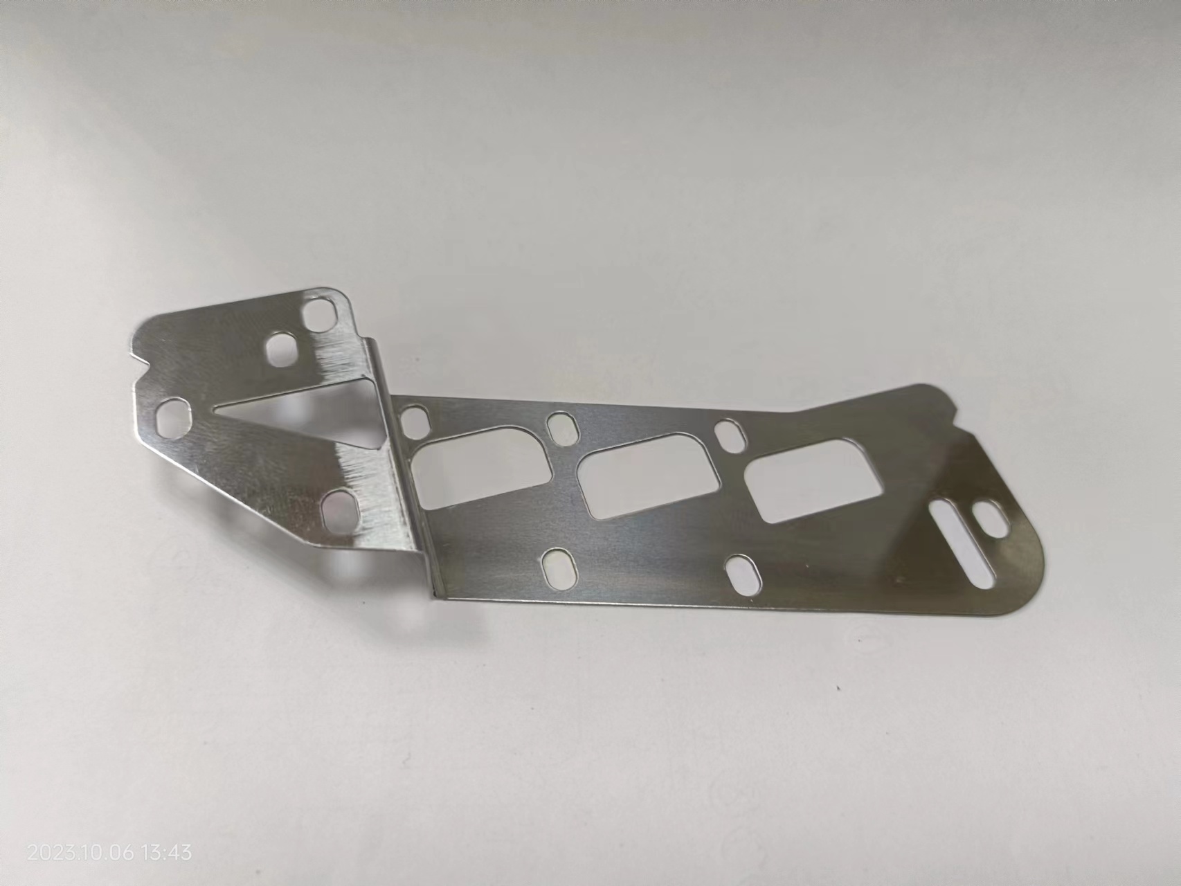 Nice Young Precision Company Limited Shields SUS316L